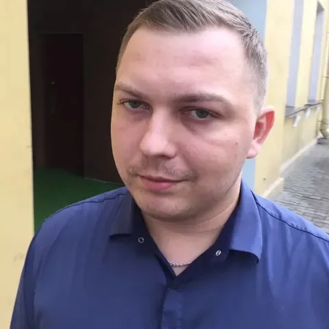 Дмитрий Попов